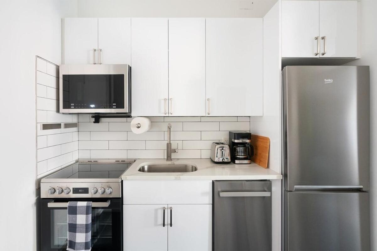 شقة 444-5C Newly Renovated Studio Midtown West W&D نيو يورك المظهر الخارجي الصورة